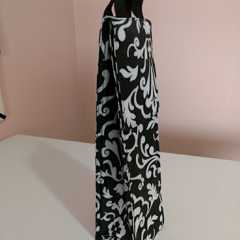 NWT Thirty-One Perfect Bottle Thermal